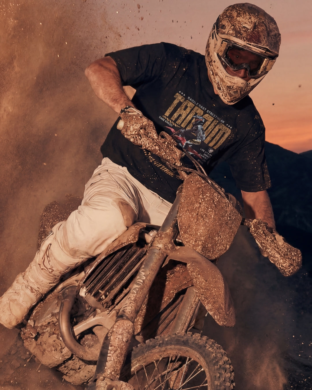 RARE BREED TEE – DESERT MOTO BLACK