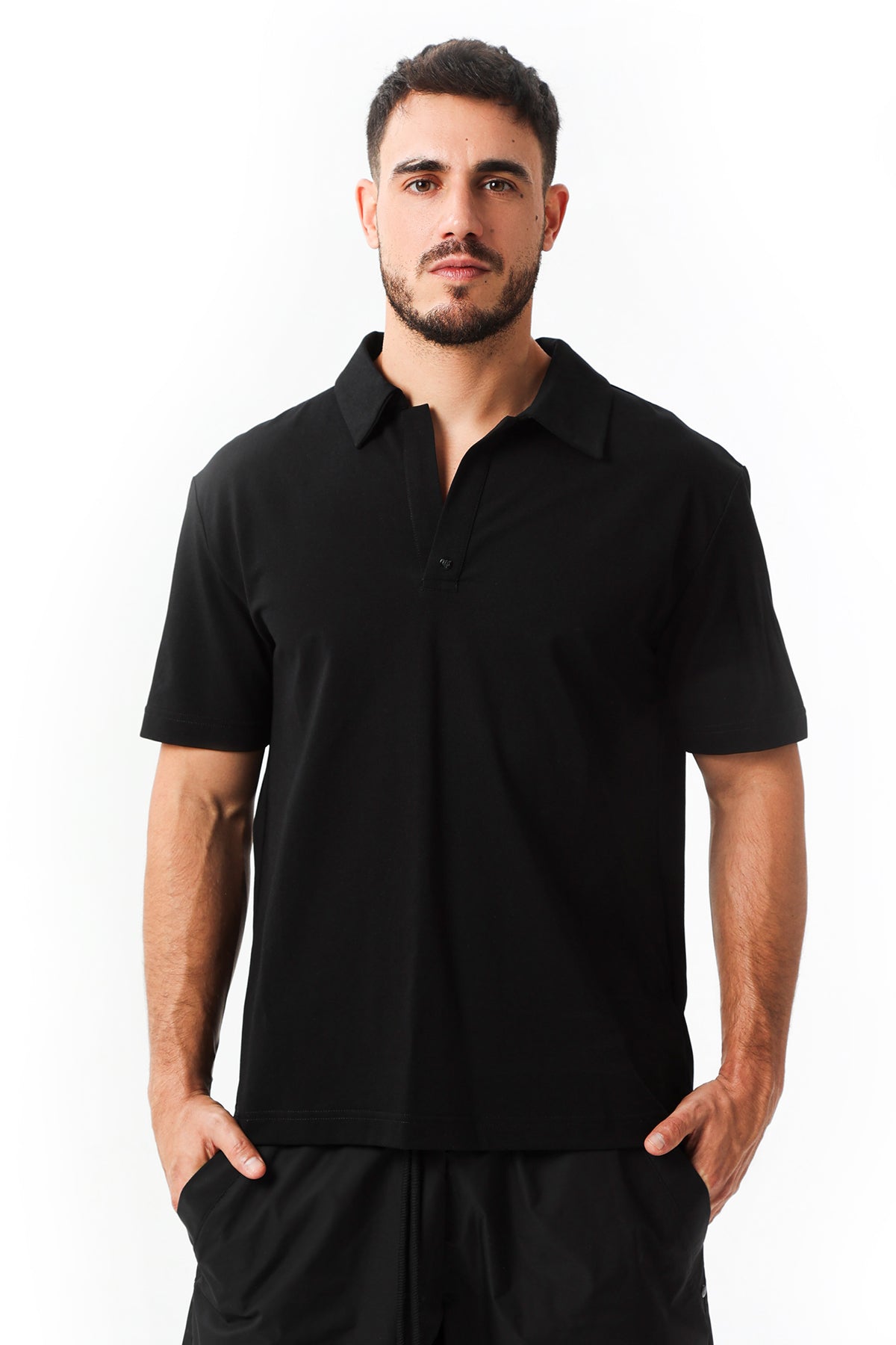 T SQUAD POLO T-SHIRT - BLACK