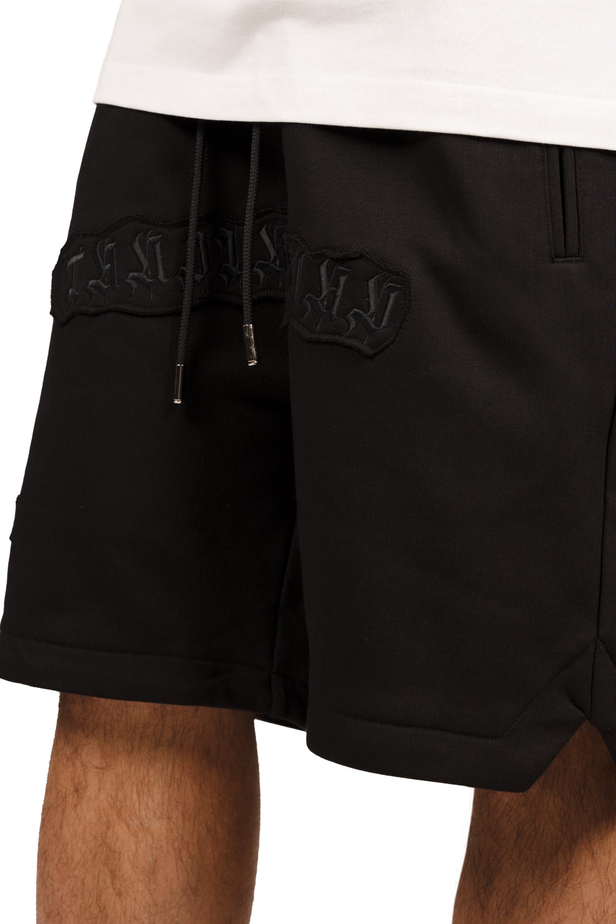 SIGNATURE SHORTS - BLACK